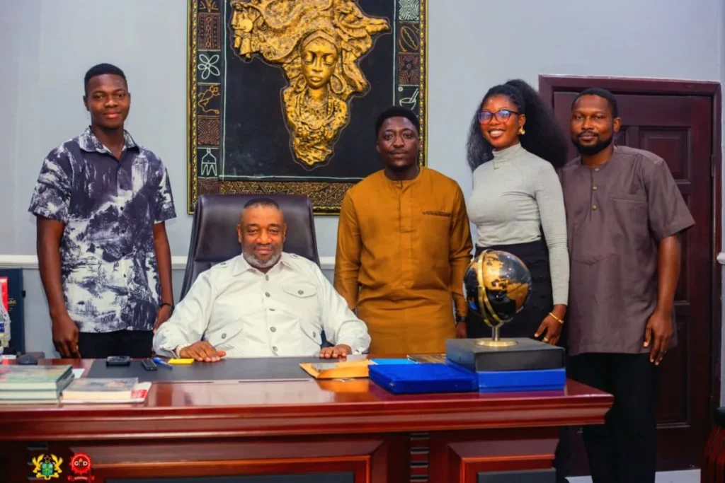 WhatsApp Image 2025 11 24 at 09.40.15